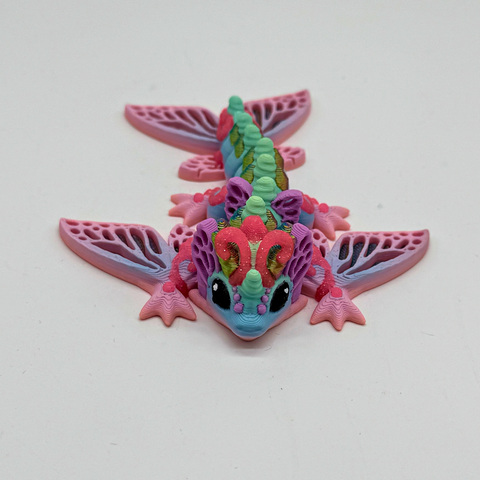 Tiny Schmetterlings Drache